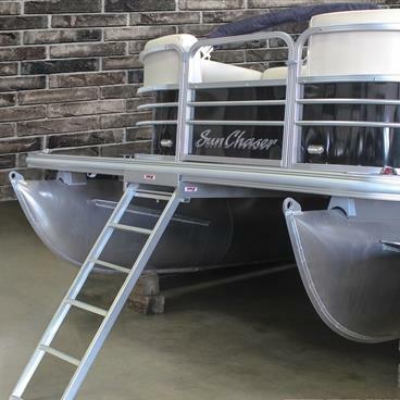 Extreme Max 3005.3430 Undermount Pontoon Ladder – 5-Step