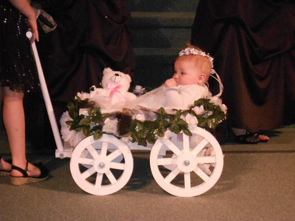 Small Flower Girl Pumpkin Wagon – Gloss White