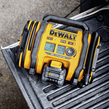 DeWALT DCC020IB 20V High-Pressure Corded/Cordless Air Inflator – Bare Tool