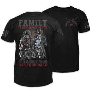 "Family is not about blood, it's about who has your back" Bisexual Short-sleeve Tee Shirt - Posh Black